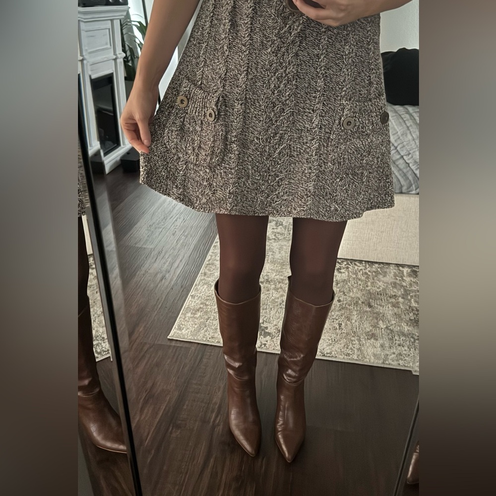 Elegant Cable Knit Short Sleeve Brown White Thread Sweater Dress - Picture 9 of 11